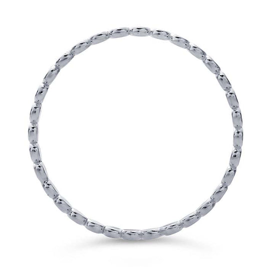 Anillo plano con cuentas de plata de ley