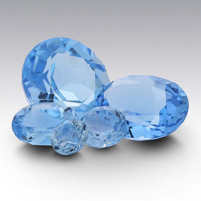 Swiss-Blue Topaz 10 x 8mm Oval Faceted Gemstone, AA-Grade