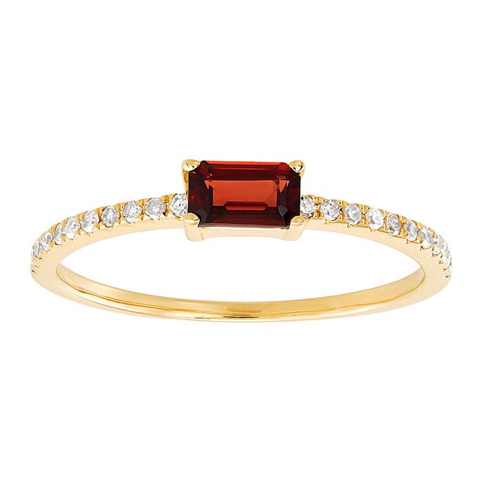 14K Yellow Gold Garnet- & Diamond-Set Ring