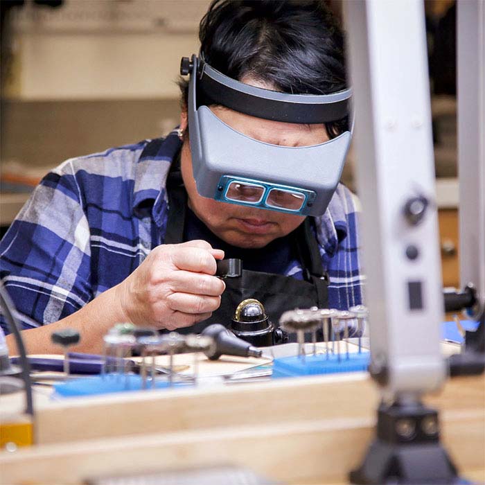 Donegan OptiVISOR® Magnifier with Single Lens