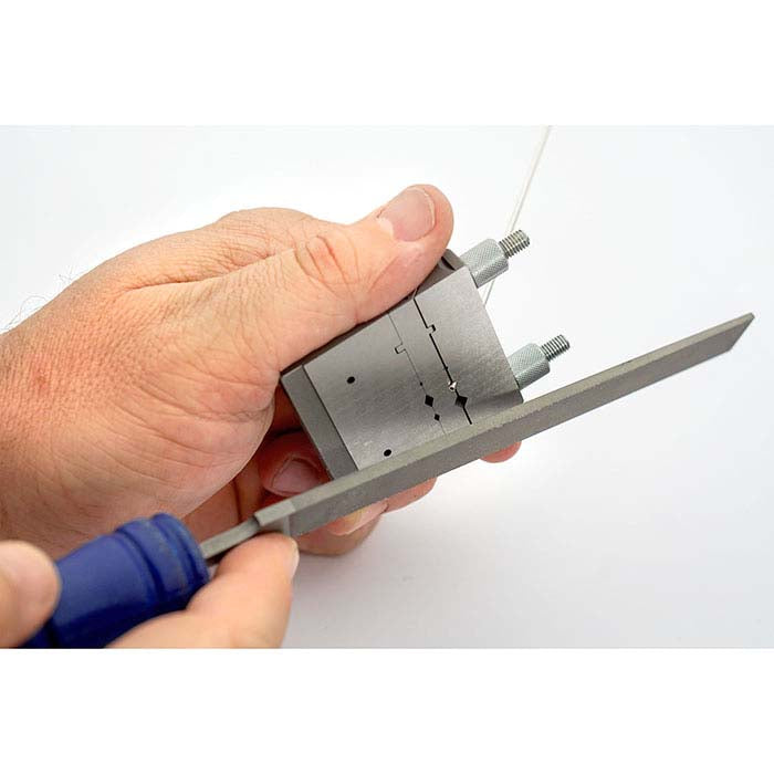 Miter-Cutting Vise and Jig