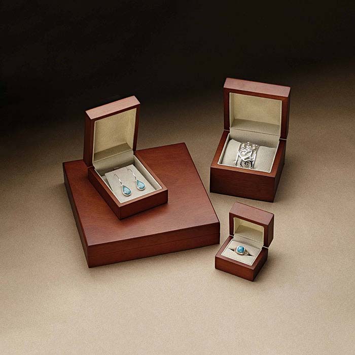 Brown Matte Hardwood Necklace Gift Box