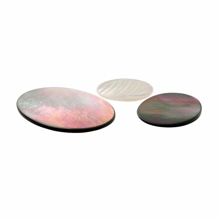 Juodas perlamutras 40 x 30 mm ovalus kabochonas