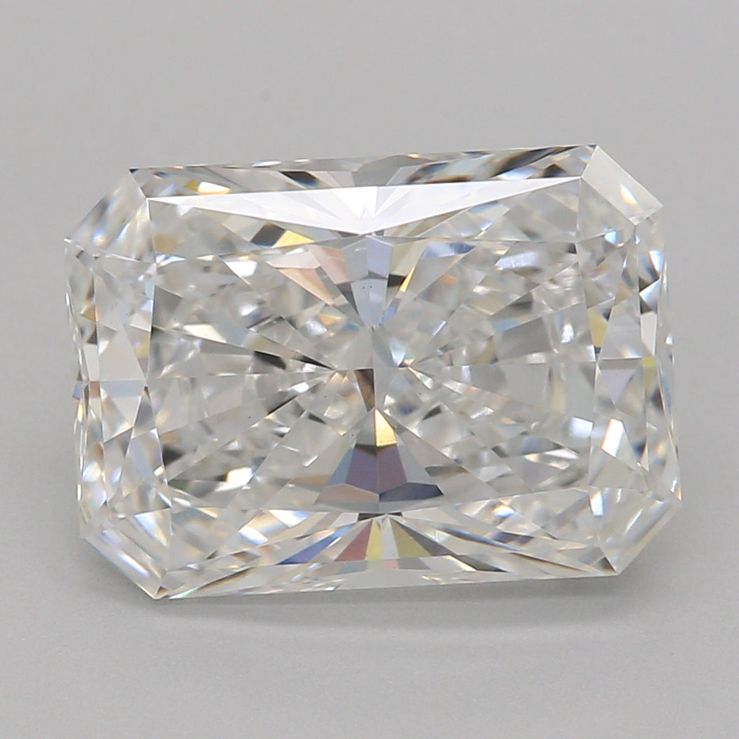 Lab-odlad diamant 2,57 ct, Radiant, E, VVS2