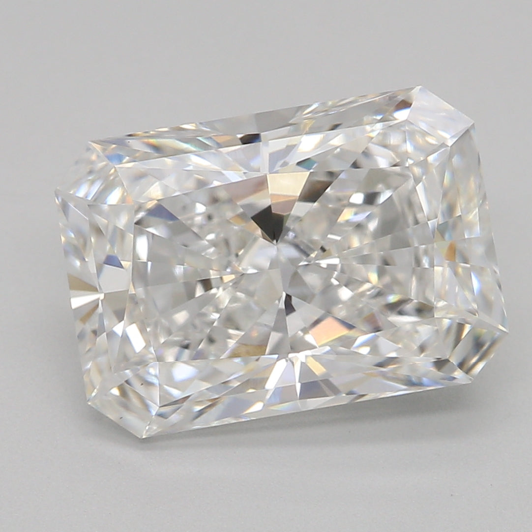 Lab-odlad diamant 2,56 ct, Radiant, E, VS1