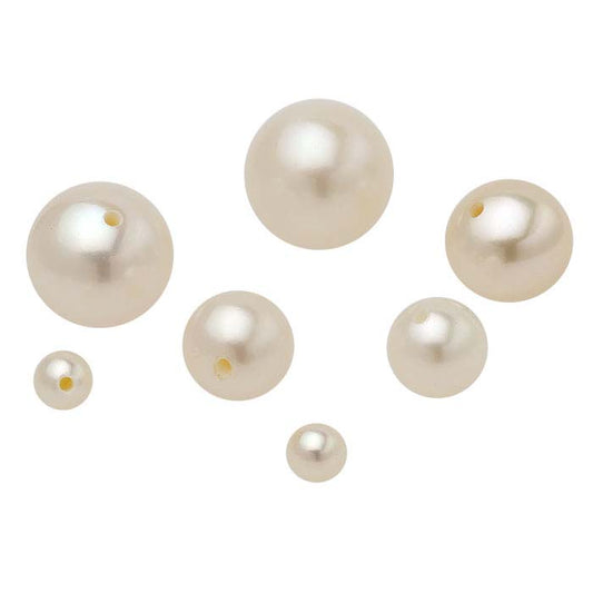 Makeanveden viljelty puolireikäinen 8,5–8,9 mm pyöreä helmi, valkoinen, A-laatu
